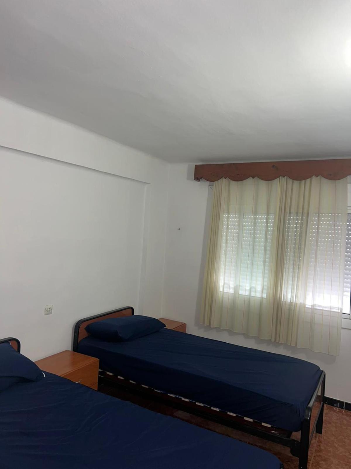 Costa Daurada Apartaments - Pompeyo カンブリルス エクステリア 写真