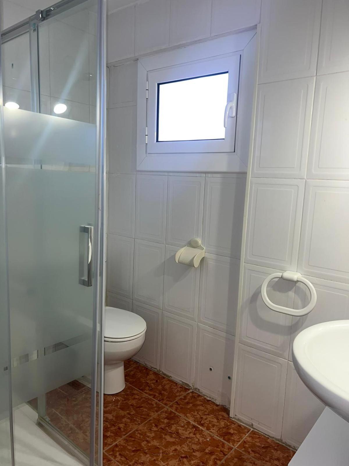 Costa Daurada Apartaments - Pompeyo カンブリルス エクステリア 写真